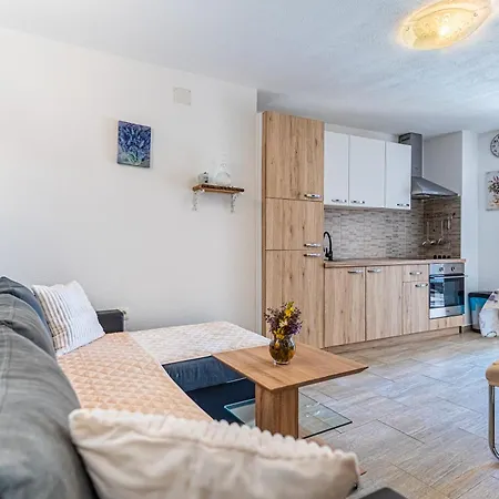 Anabella Apartment